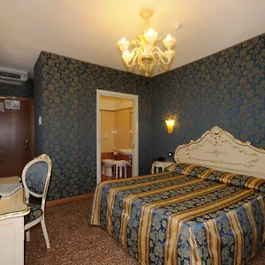 Il Mercante Di 3*, Venise Italie